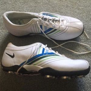 Women's Nike golf shoes